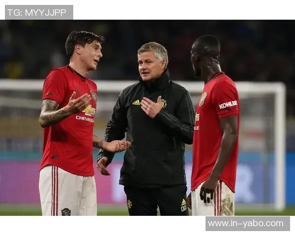 琼斯强调曼联临时主帅需确保球队争取欧联杯或欧冠资格